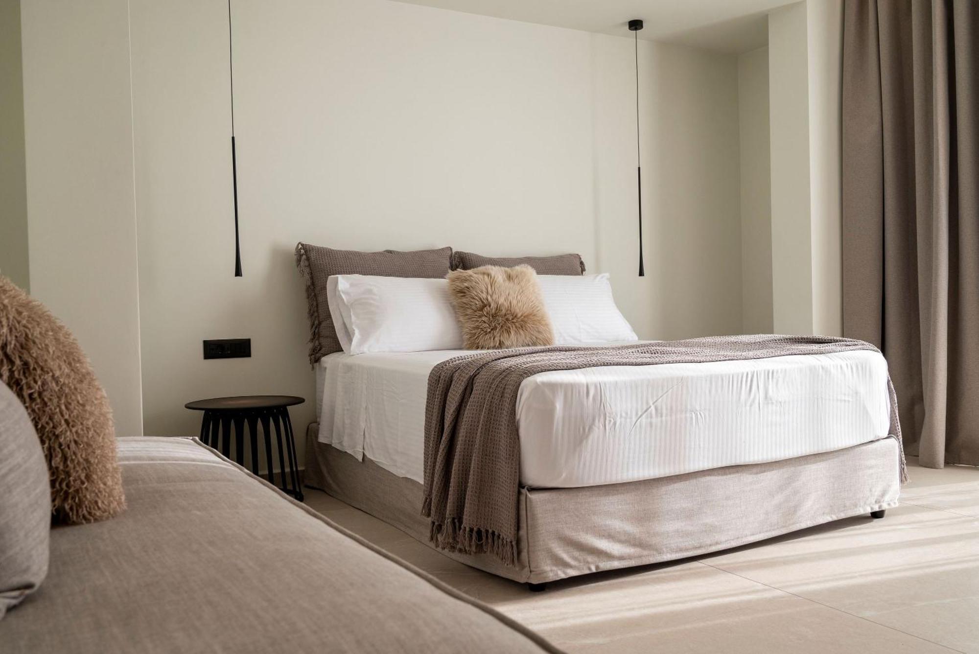 Rhotheon Suites In Ialysos  Esterno foto