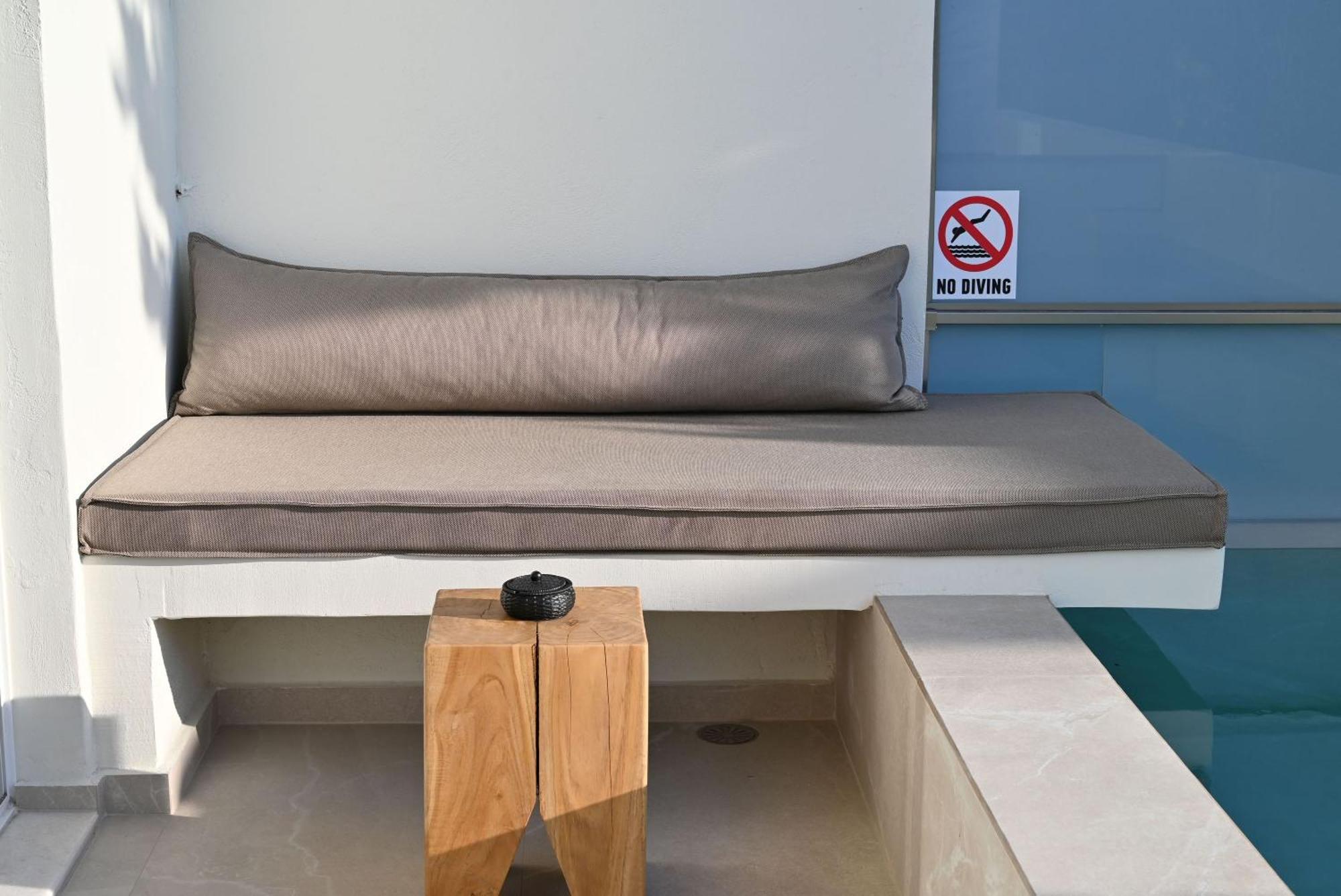 Rhotheon Suites In Ialysos  Esterno foto
