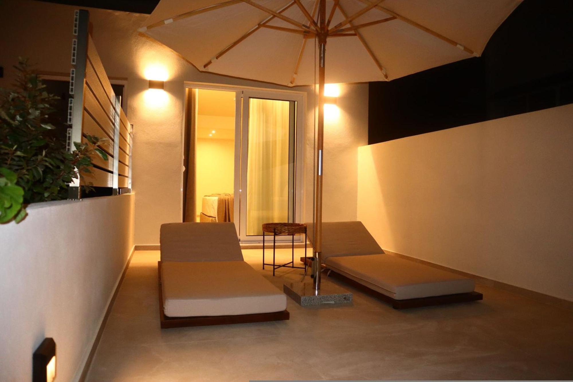 Rhotheon Suites In Ialysos  Esterno foto